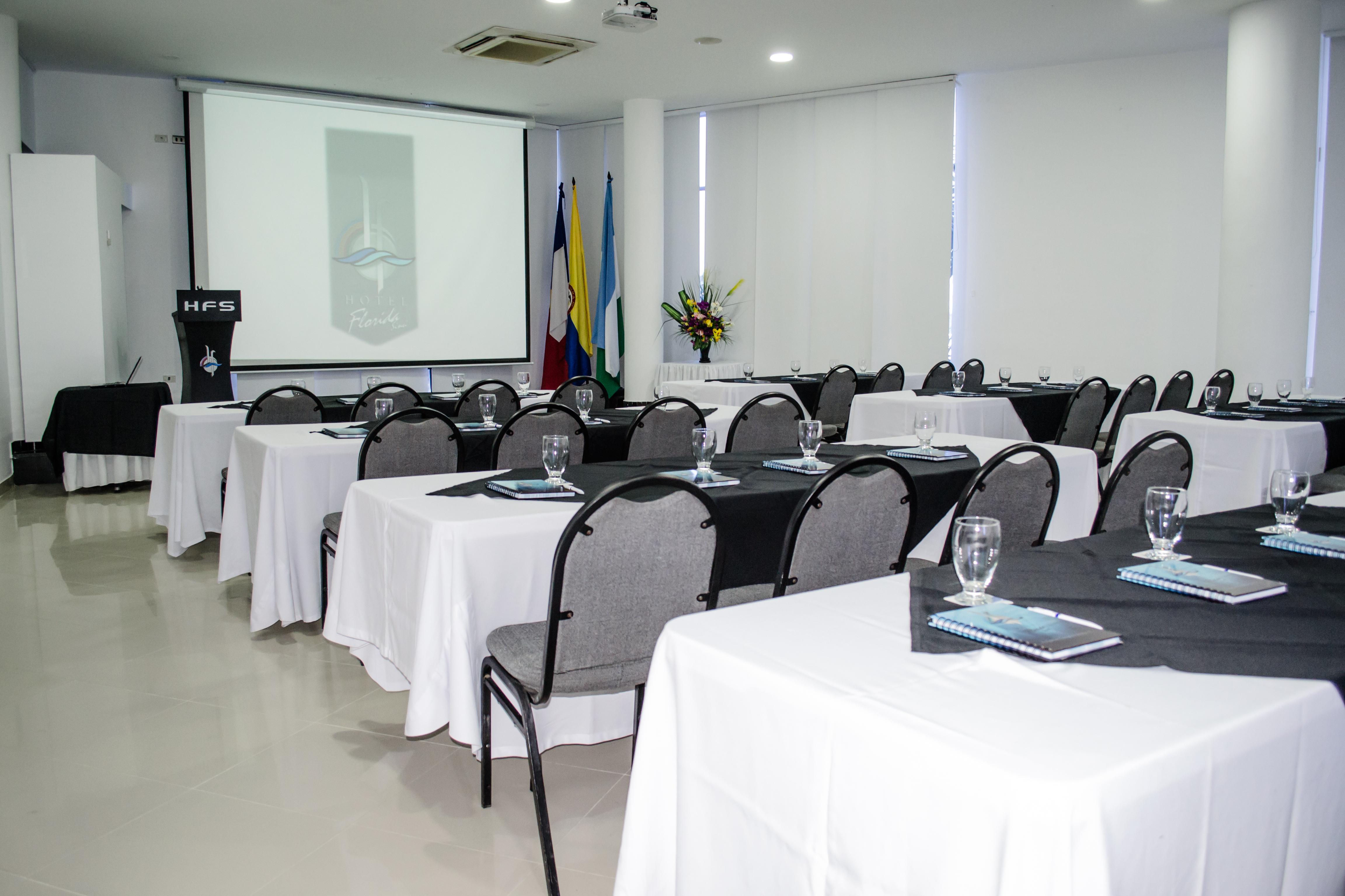 Hotel Florida Sinu Monteria Exterior photo